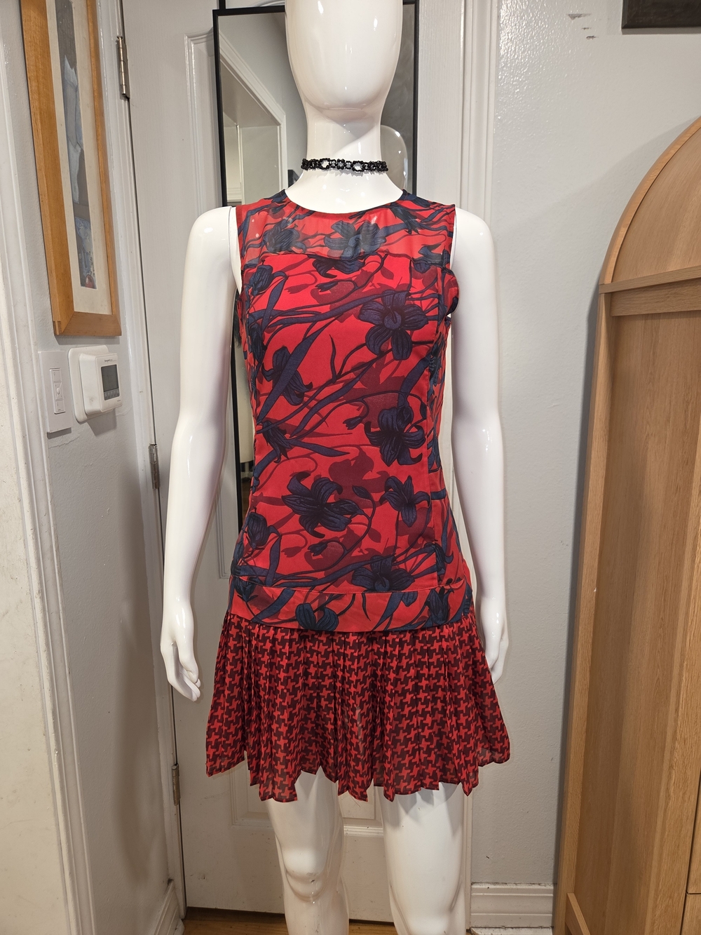 Abercrombie & Fitch Red and Black Floral Fit-and-Flare Dress Sz 4